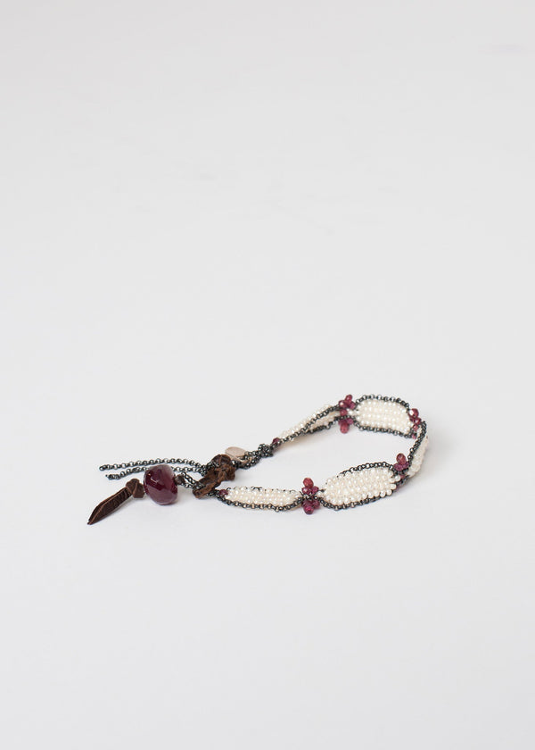 Garnet Bracelet in Frothy Pearl